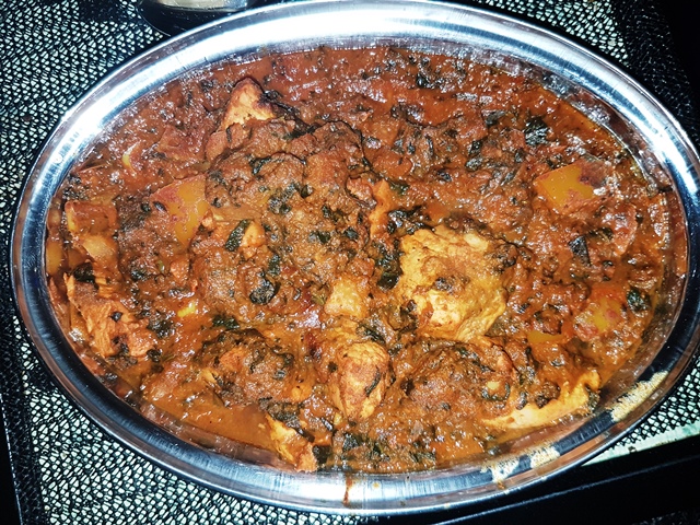 Chicken Saag Madras (1).jpg