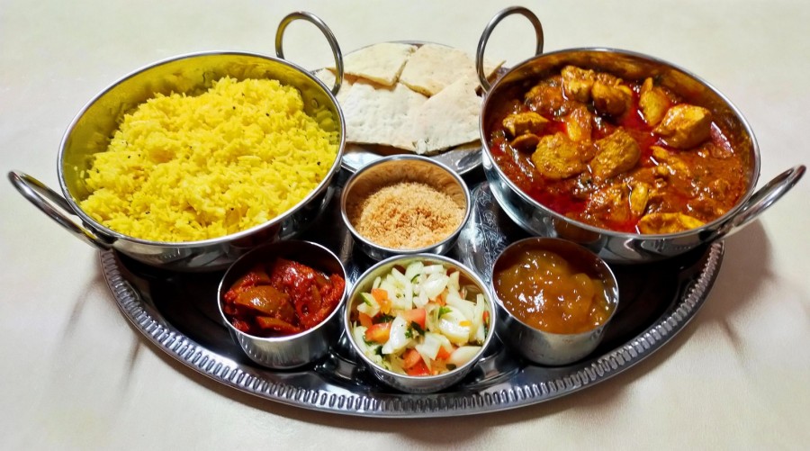 Chicken Madras &amp; Pilau Rice