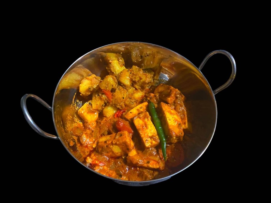 Paneer madras Bombay aloo.jpg