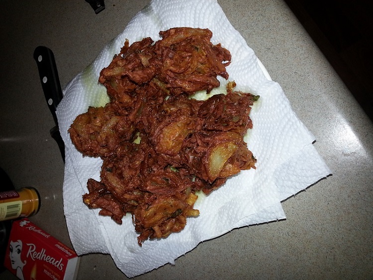 Onion bhajis