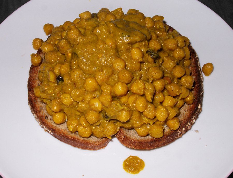 P1100972_CurryChickpeas-1000_zpsxpeqvnyd.JPG